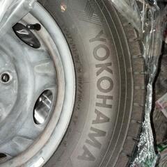 キャラバン　スタッドレスタイヤ