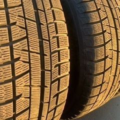 ヨコハマ　スタッドレス　225/60r17  アルファード　ヴェルファイア　デリカd-5