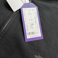 新品タグ付THE NORTH FACEブラックパーカー