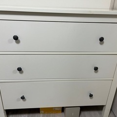 IKEA 3段タンス