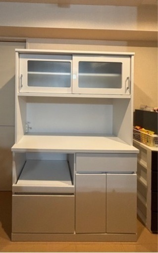 大川家具、キッチンボード、食器棚、181×117、白、コンセント付
