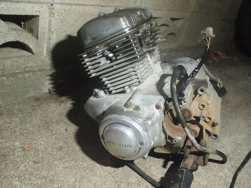 ホンダ CD125T エンジン 125cc 2気筒