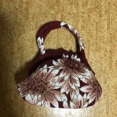 ビーズのバック