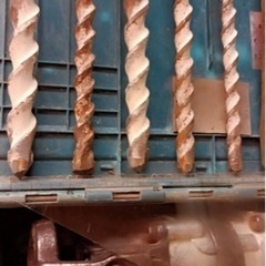 マキタ　ハンマードリル！ハツリ可能