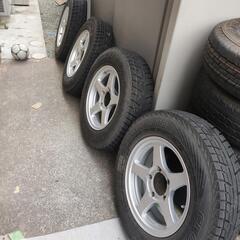 ジムニー用 185/85R16 純正よりチョイ大きめスタッドレス