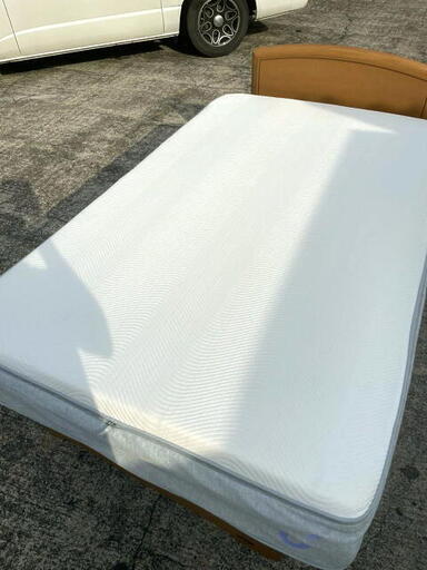 (3)New コアラマットレス　セミダブルサイズ　定価99.900円　マットレス　寝具　使用期間約2年程　キレイめです♪