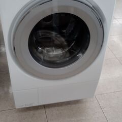 特別値引き☆ジモティ割あり☆ TOSHIBA 乾燥機付洗濯機 12/7kg 22