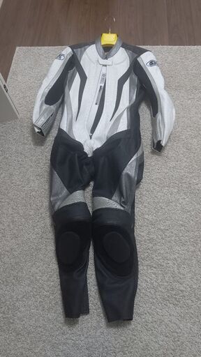 サーキット用ツナギ 中古美品 サイズM
