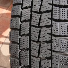 中古スタッドレスタイヤ 譲ります。
