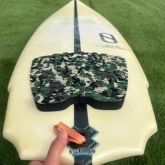 早い者勝ち！サーフボード　ファイヤーワイヤー　SCI-FI tomoモデル　5,10ショートボード