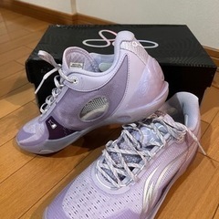 抽選販売品アディダス イージー クォンタム \
