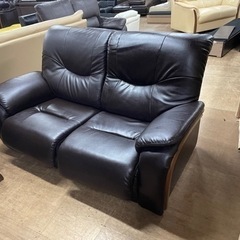 中古品　分割式　2人掛けソファー　合成皮革　ダークブラウン色