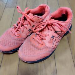 23.5cm asics ランニングシューズ　LAZER ...