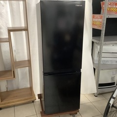 中古品】ハイセンス 冷蔵庫 HR-D1701B 175L 2022年製