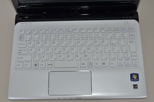 中古軽量ノートパソコン SONY SVE11119FJW Windows11 爆速SSD120GB AMD