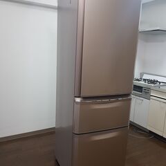 【中古】自動製氷機付き大容量370L三菱ノンフロン冷凍冷蔵庫＜3...