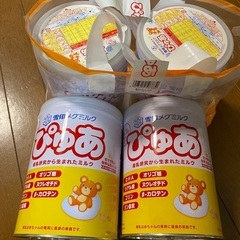 雪印　粉ミルク　ぴゅあ　2缶セット