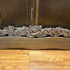 バラ 薔薇 彫刻 デザイン 木製の飾り　