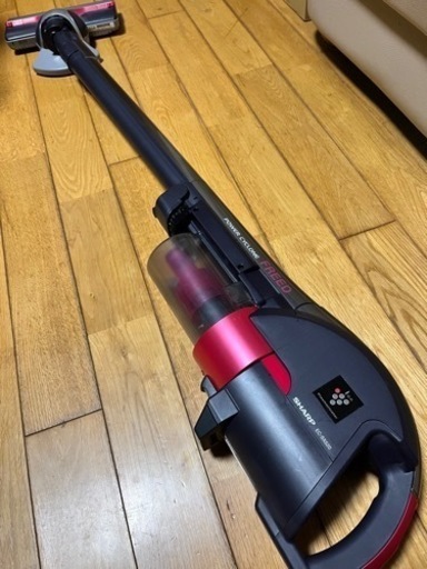 シャープ　サイクロン掃除機