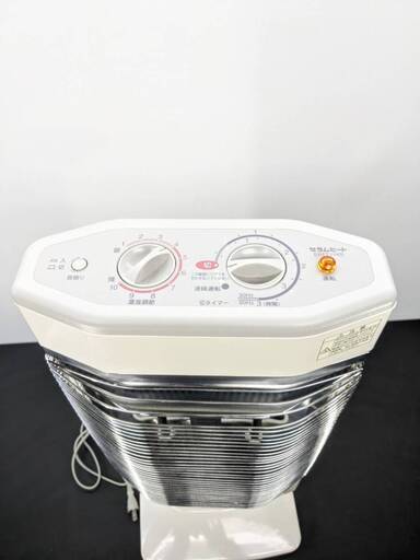 遠赤外線暖房機 セラムヒート（家電量販店取扱製品） | ダイキン工業 