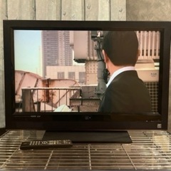 液晶テレビ 32型 フルHD アルミラック付き