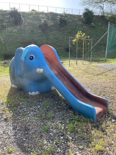 ゾーさん滑り台