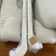 大川家具　(取引中)   本革-essentialsオフホワイトフーディ