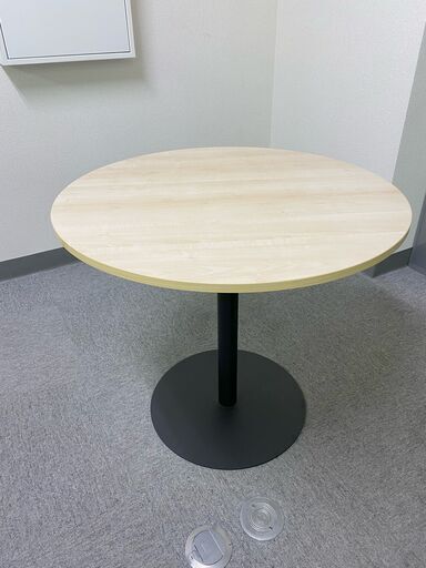 【良品】丸テーブル　/　円形テーブル　/　テーブル