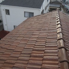 屋根点検・調査（フレンチ瓦の屋根）