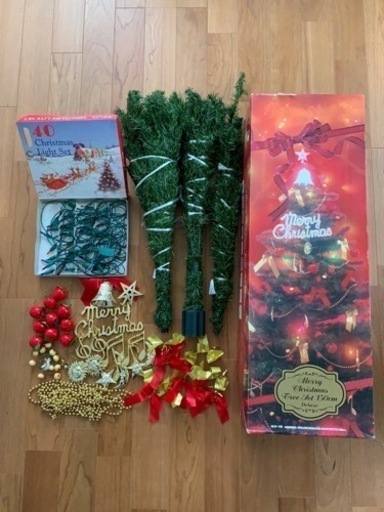 値下げしました。クリスマスツリー150cm  オーナメント ライト付き
