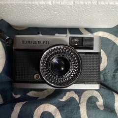 アンティーク　OLYMPUS TRIP35 フィルムカメラ