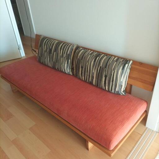 3人がけソファー