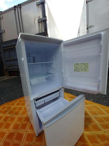 シャープ冷凍冷蔵庫137リットル