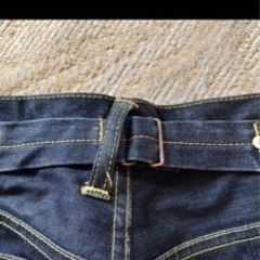 evisuデニムパンツ