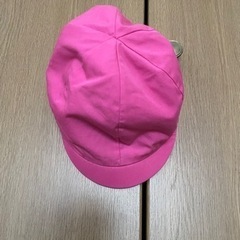 ピンク白帽子