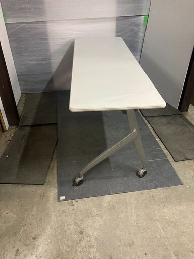 愛品倶楽部柏店】TOYOSTEEL 片袖机 鍵1本付 幅1200mm