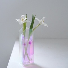 アクリル　真珠の虹色のきらめき　花瓶