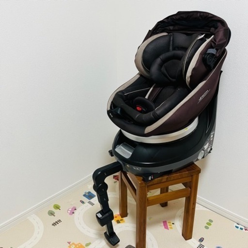 コンビ ネルーム ISOFIX エッグショック NF-700