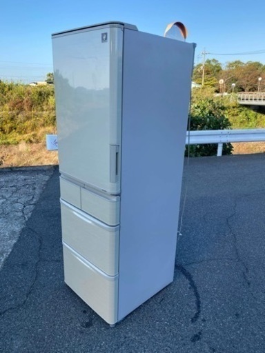 🌸3枚ドア冷凍冷蔵庫㊗️大阪市内配送設置無料㊗️保証1ヶ月