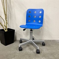  14685  IKEA 肘無しローバックチェア　デスクチェア　...