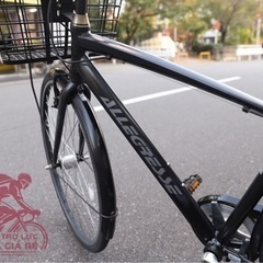 クロスバイク-バスケットや泥除け、ライトまで装備しました