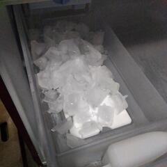 【和泉】配送可!! 動作品 2017年製 AQUA 大型2ドア ノンフロン冷凍冷蔵庫 275L AQR-SD28F アクア