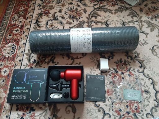 新品Dr.Airマッサージ機とヨガマット