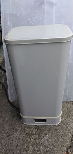 美品 室内 灯油タンク 90L?ダイケン?4500円?1 タンク 灯油タンク 