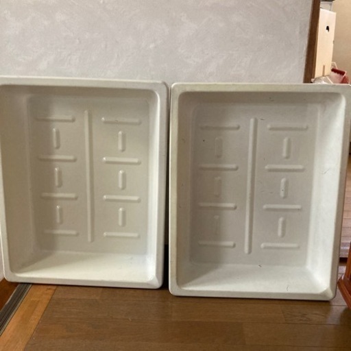 ２個　白色長方形のバット