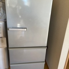 ✖︎新規受付停止中✖︎2018年製AQUA冷蔵庫272Ｌ★自宅引取限定