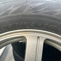 【受け渡し決まりました】スタッドレス　175/65 R15 ブリザックVRX2 ホイール付きタイヤ４本セットです。