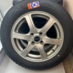 【受け渡し決まりました】スタッドレス　175/65 R15 ブリザックVRX2 ホイール付きタイヤ４本セットです。