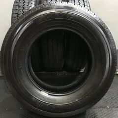 TOYO V-02e 195/80R15 107/105L LT 15インチ 夏タイヤ 4本 23年製 バリ溝 ハイエース キャラバン等　(TE209)クレジットカード QRコード決済可能
