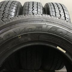 TOYO V-02e 195/80R15 107/105L LT 15インチ 夏タイヤ 4本 23年製 バリ溝 ハイエース キャラバン等　(TE209)クレジットカード QRコード決済可能